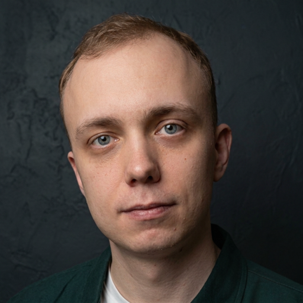 Глеб Романов
